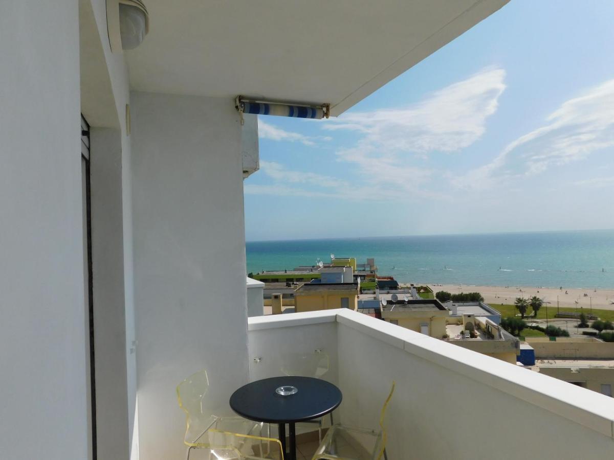 Punto Di Osservazione Lido di Fermo Buitenkant foto